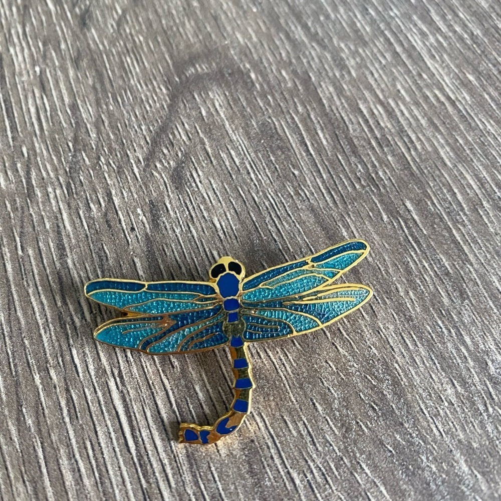 Vintage William Spear Dragonfly Design enamel pin brooch
